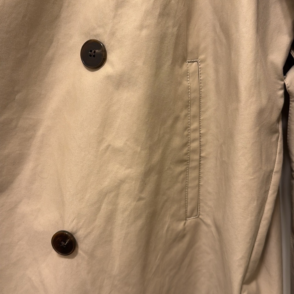 Calvin Klein trench coat - Picture 3 of 10